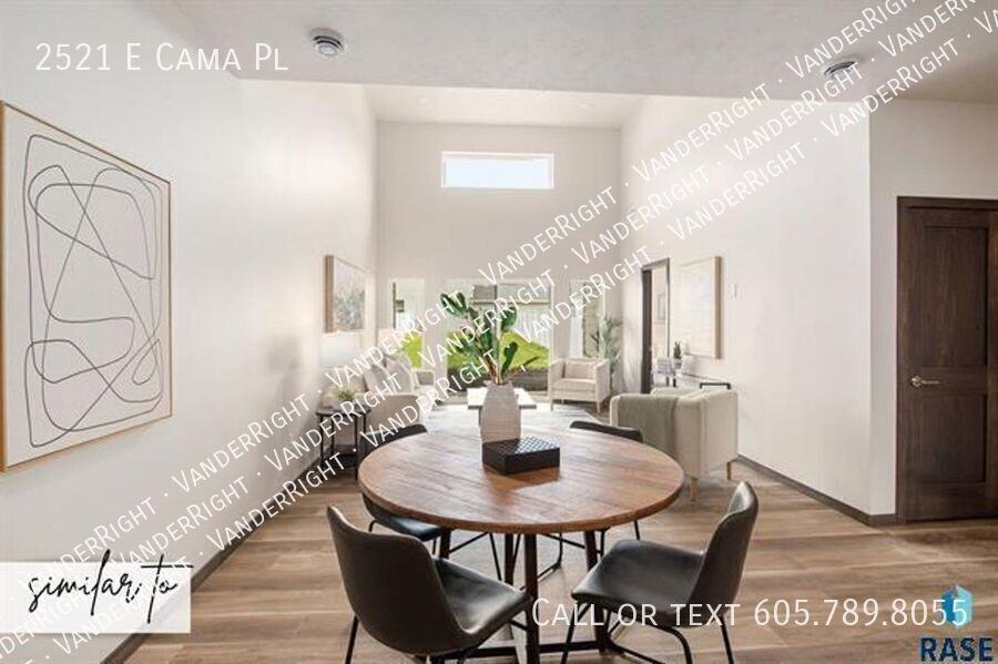 2521 E Cama Pl - Photo 6 of 11