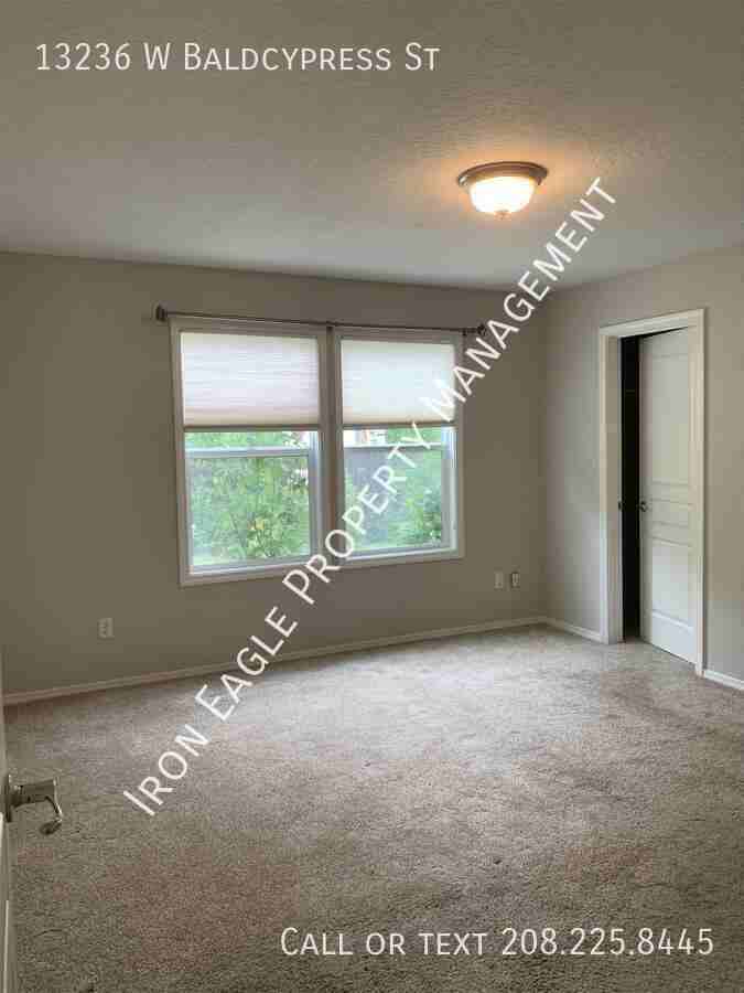 13236 W Baldcypress St - Photo 5 of 13