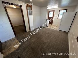 featured image of 1008 S Denver Ave
