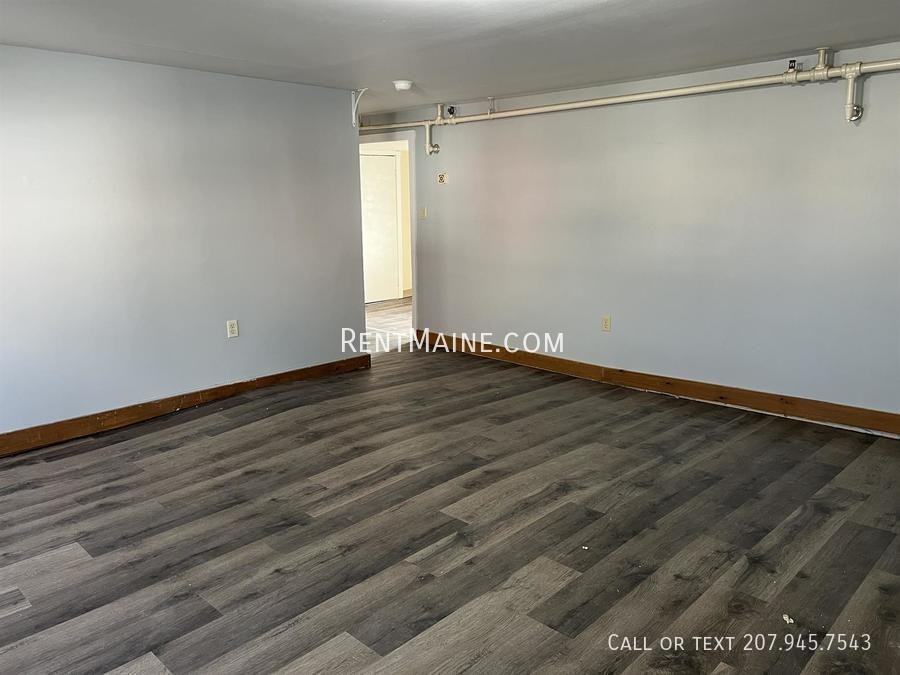 2412 Western Ave #R - Photo 6 of 14