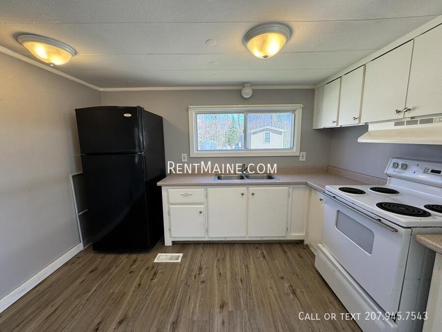 24 Park Dr - Photo 2 of 13