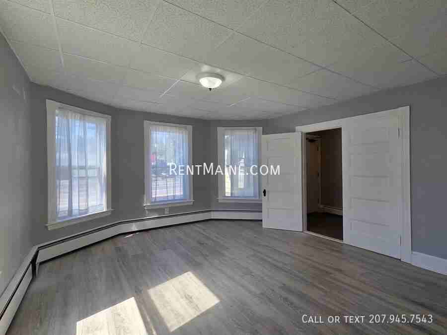 131 College Ave #1 - Photo 7 of 8