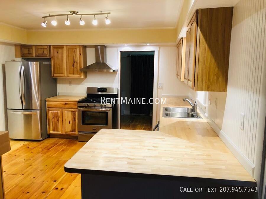 1121 Stillwater Ave Apt 6 - Photo 2 of 23