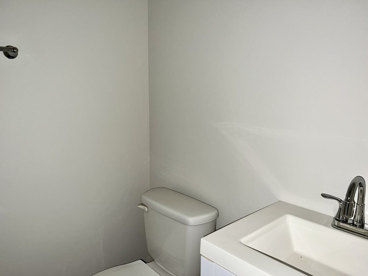 8433 Southgate Commons Dr #1 - Photo 5 of 17