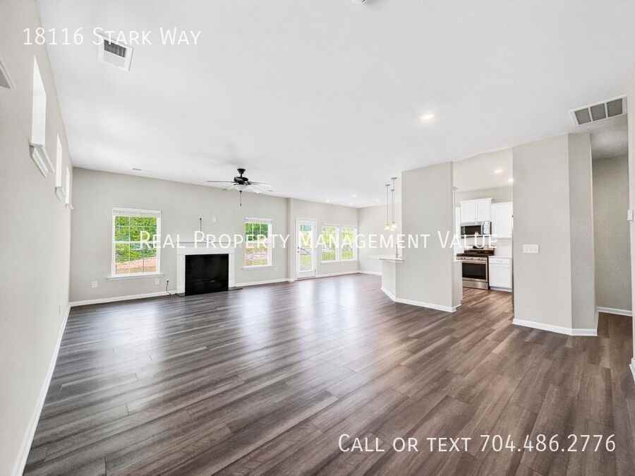 18116 Stark Way - Photo 3 of 34