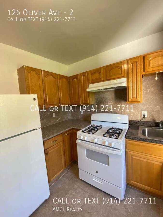126 Oliver Ave #2 - Photo 2 of 12