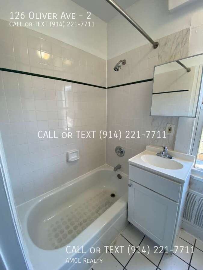 126 Oliver Ave #2 - Photo 7 of 12