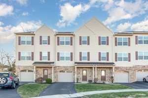 featured image of 282 Fieldstone Ct