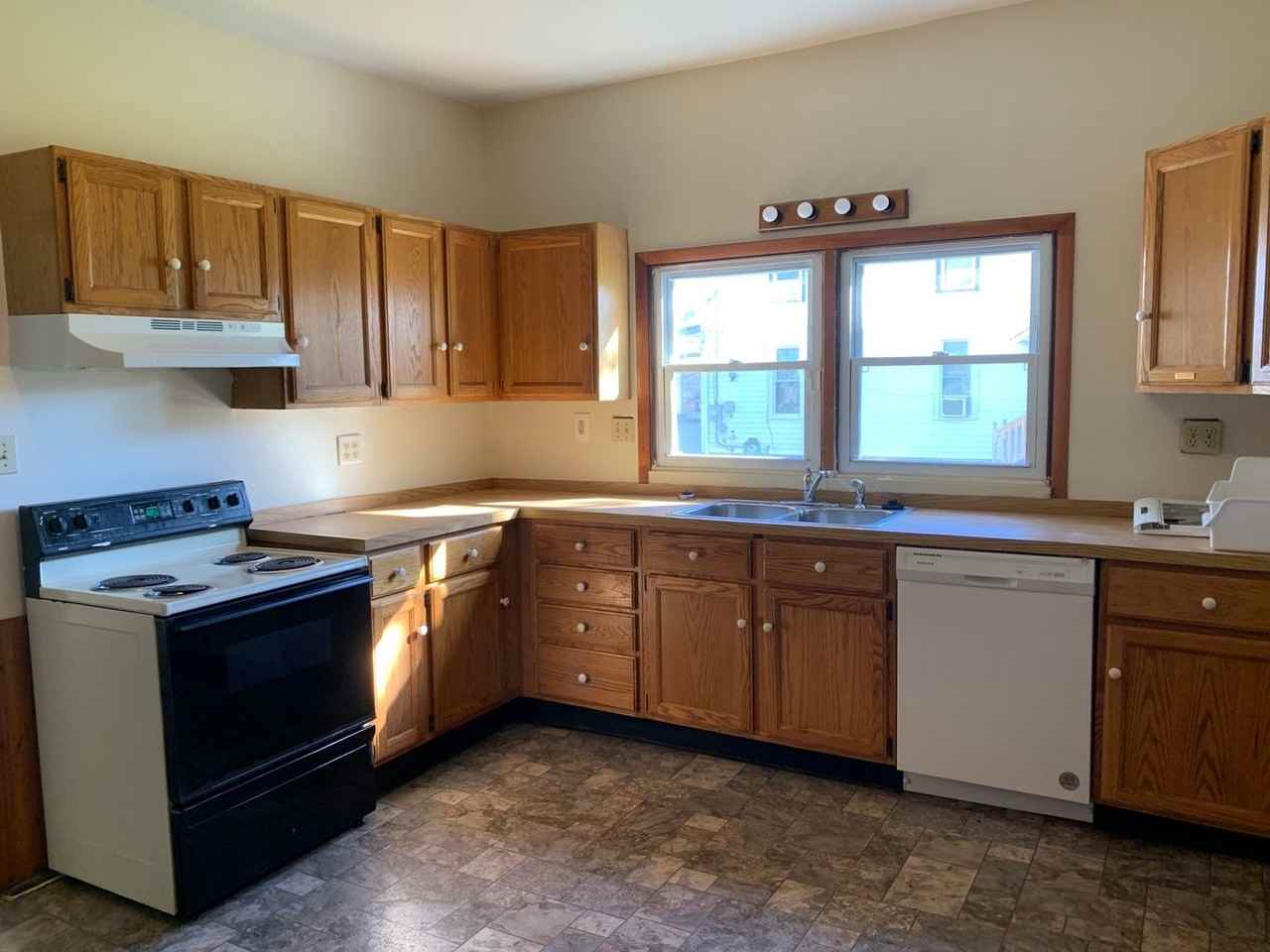2717 Butler St - Photo 7 of 16