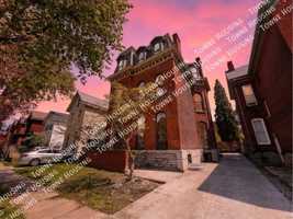 featured image of 15 N Pearl St #1