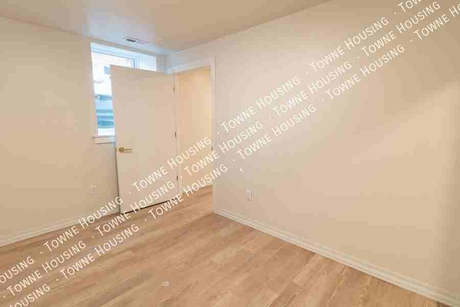 15 N Pearl St #1 - Photo 7 of 36