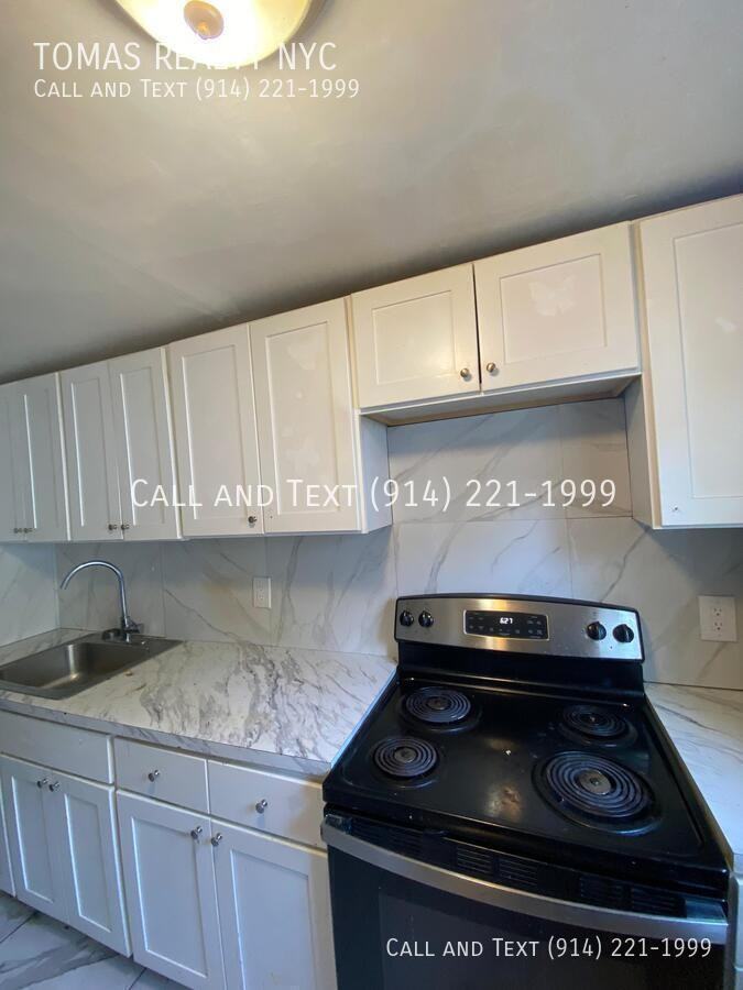 80 Sedgwick Ave #3 - Photo 3 of 3