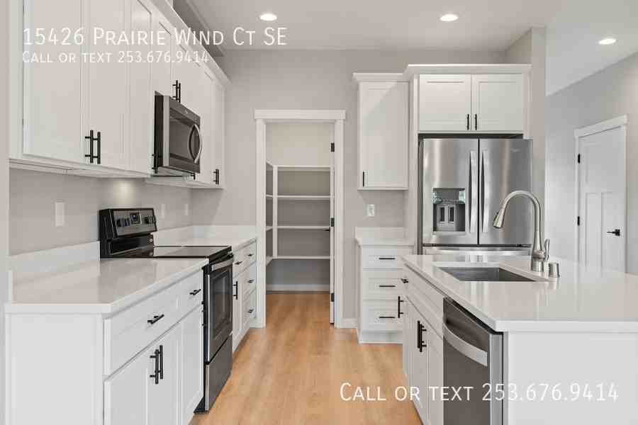15426 Prairie Wind Ct Se - Photo 2 of 26