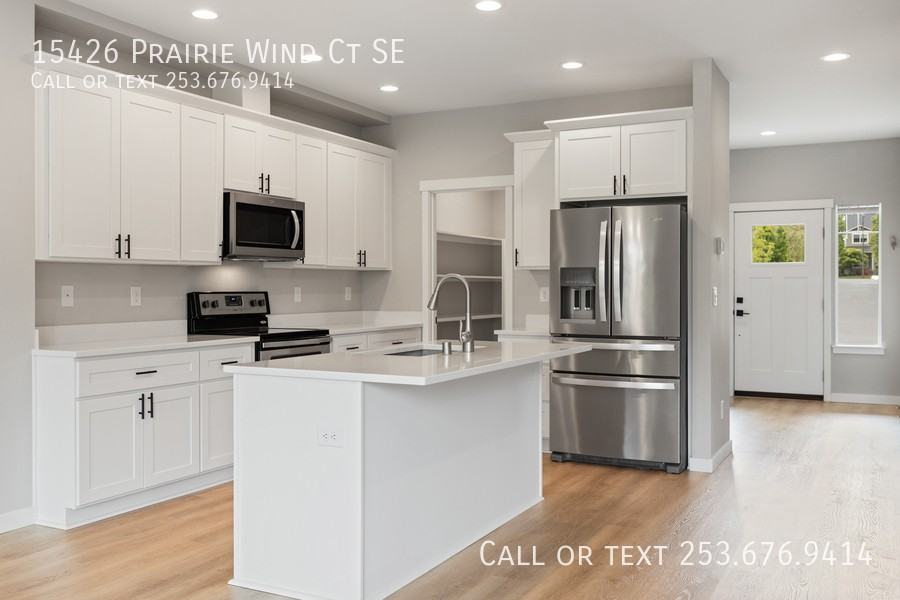15426 Prairie Wind Ct Se - Photo 3 of 26