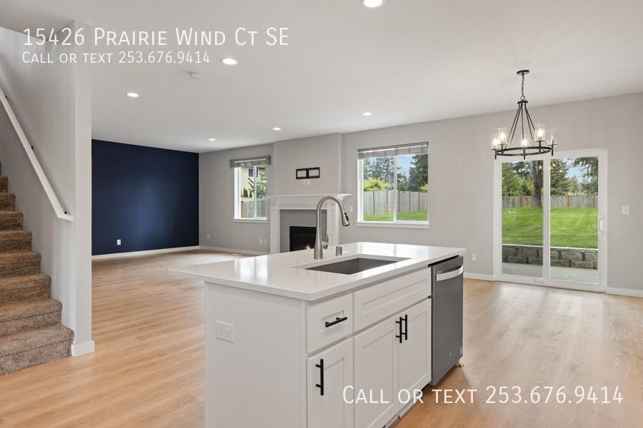 15426 Prairie Wind Ct Se - Photo 4 of 26