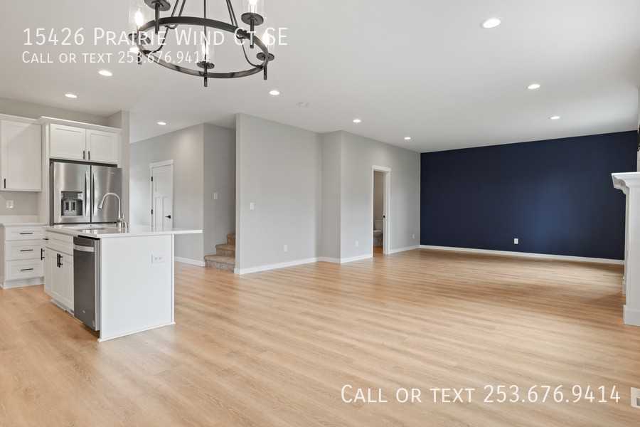 15426 Prairie Wind Ct Se - Photo 6 of 26