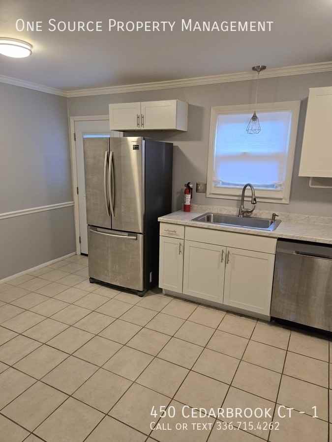 450 Cedarbrook Ct #1 - Photo 2 of 13