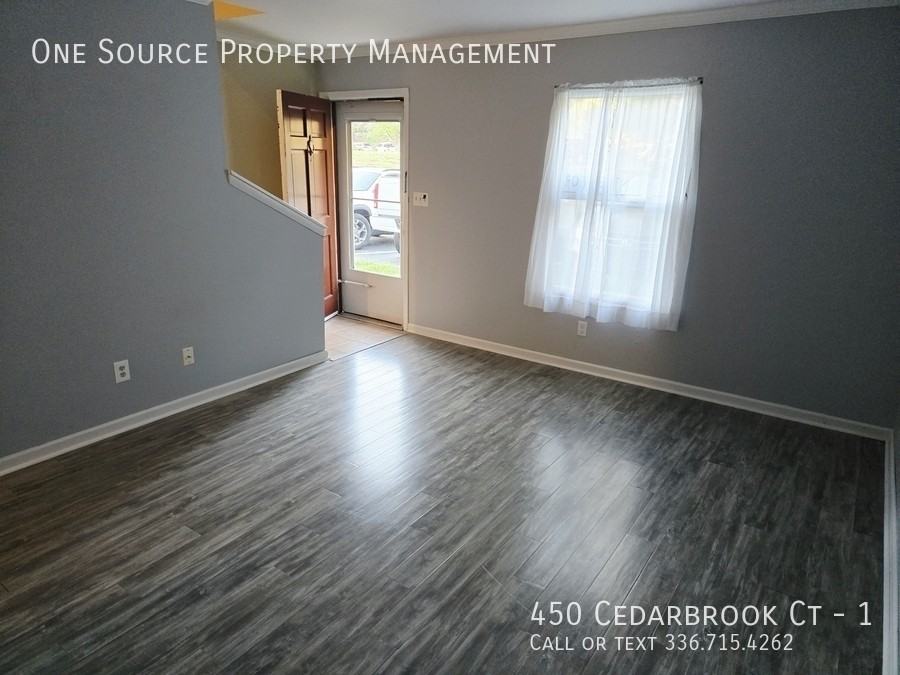 450 Cedarbrook Ct #1 - Photo 4 of 13