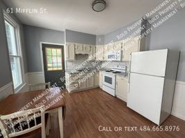 featured image of 61 Mifflin St