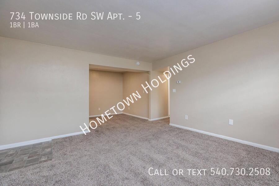 734 Townside Rd Sw #5 - Photo 4 of 16
