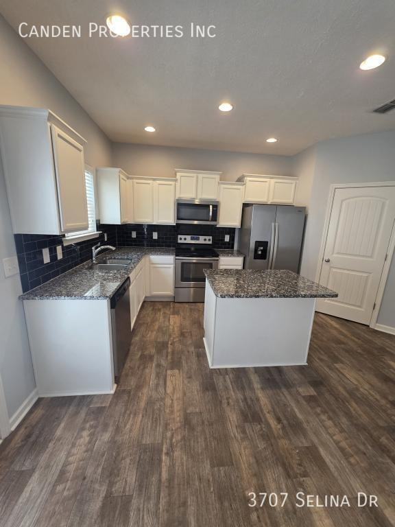 3707 Selina Dr - Photo 7 of 26