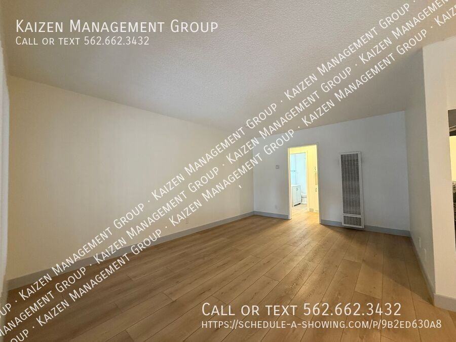 5471 Linden Ave #6 - Photo 3 of 14
