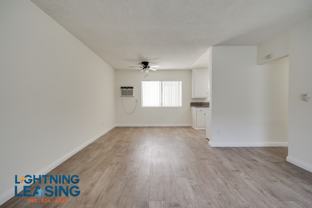 5131 5/2 Yarmouth Ave #10D - Photo 1 of 1