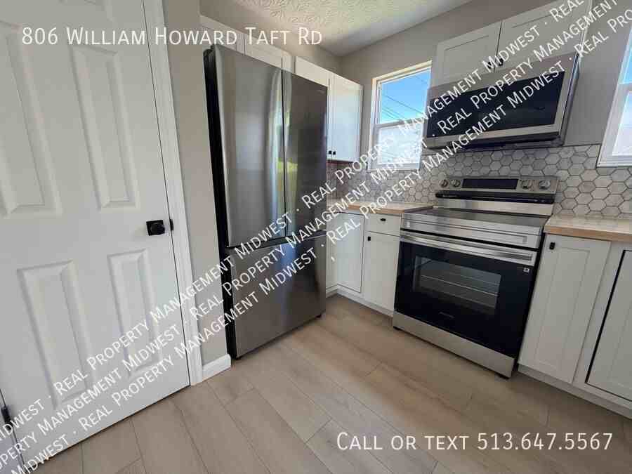 806 William Howard Taft Rd - Photo 3 of 20
