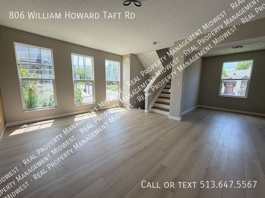 806 William Howard Taft Rd - Photo 4 of 20