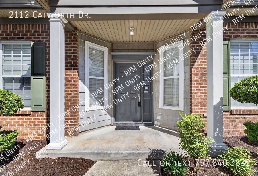 2112 Catworth Dr - Photo 3 of 41