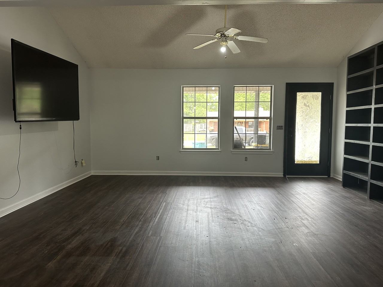 1333 Loblolly Dr #1 - Photo 5 of 25