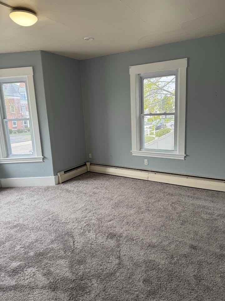 162 Nichols St #1 - Photo 6 of 9
