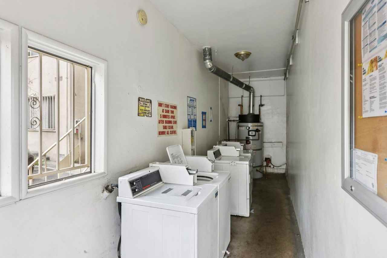2245 W 26th Pl #07 - Photo 3 of 15