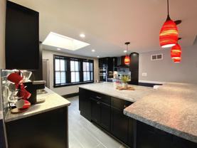 712 N West St Rm 2 #2 - Photo 1 of 1