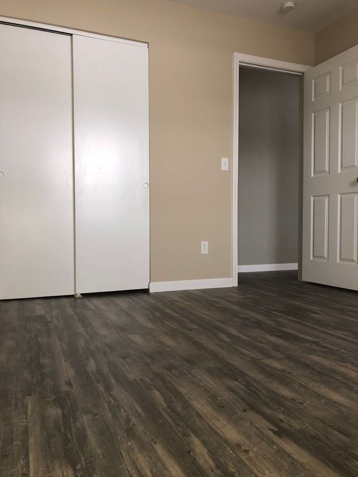 201 Bedford Dr #E203 - Photo 7 of 16
