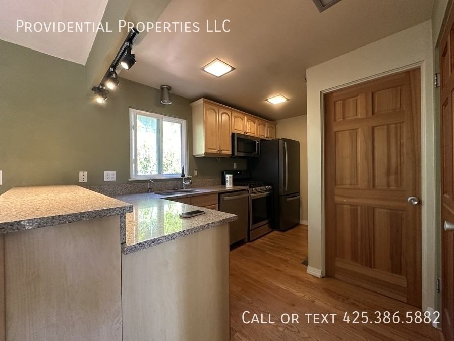 3114 W Elmore St - Photo 6 of 21
