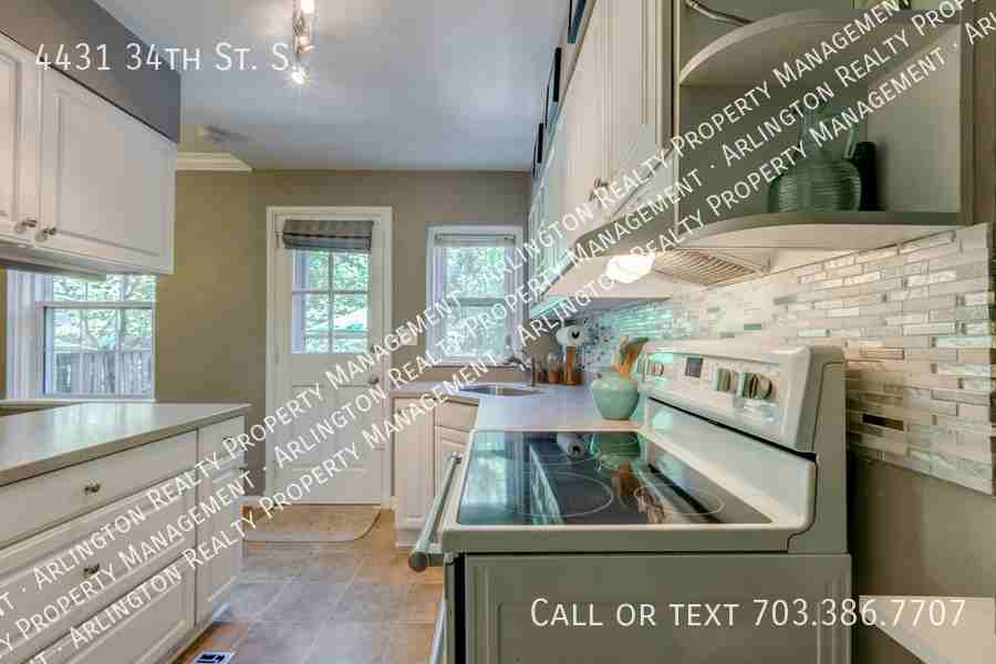 4431 34th St S - Photo 4 of 29