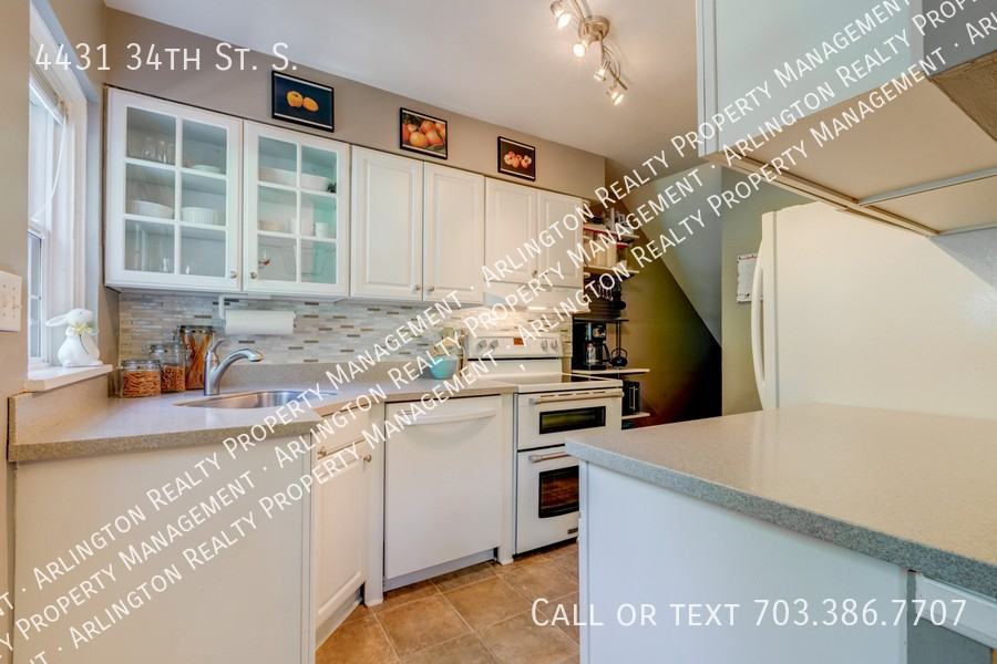 4431 34th St S - Photo 6 of 29