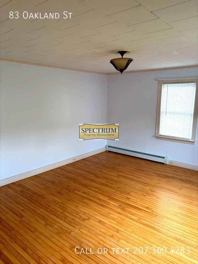83 Oakland St - Photo 6 of 18