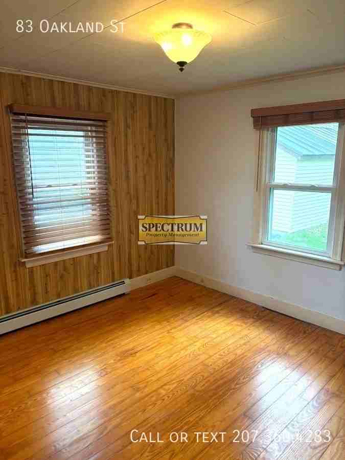 83 Oakland St - Photo 7 of 18