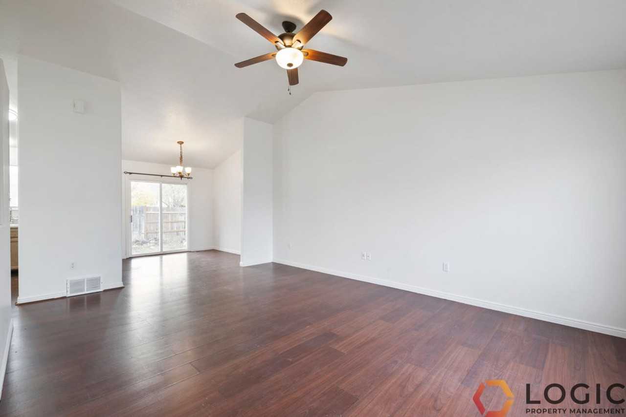 126 W 475 S - Photo 5 of 22
