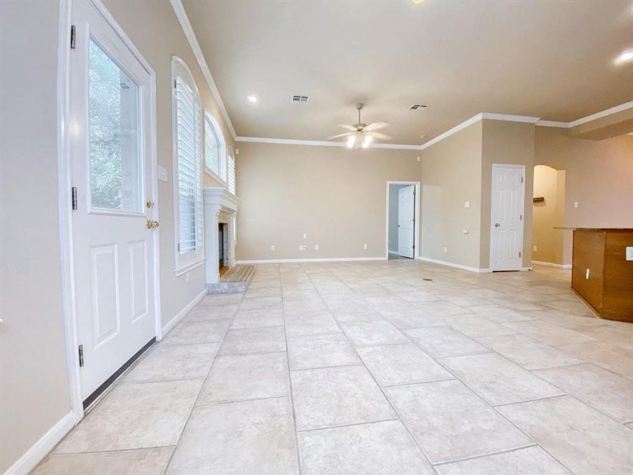 1904 Maize Bend Dr - Photo 7 of 30