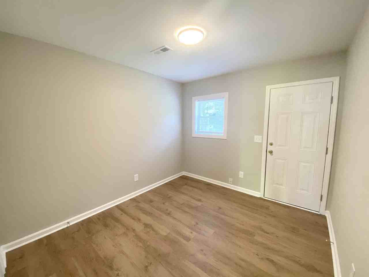4211 E Cotton St #F - Photo 7 of 11