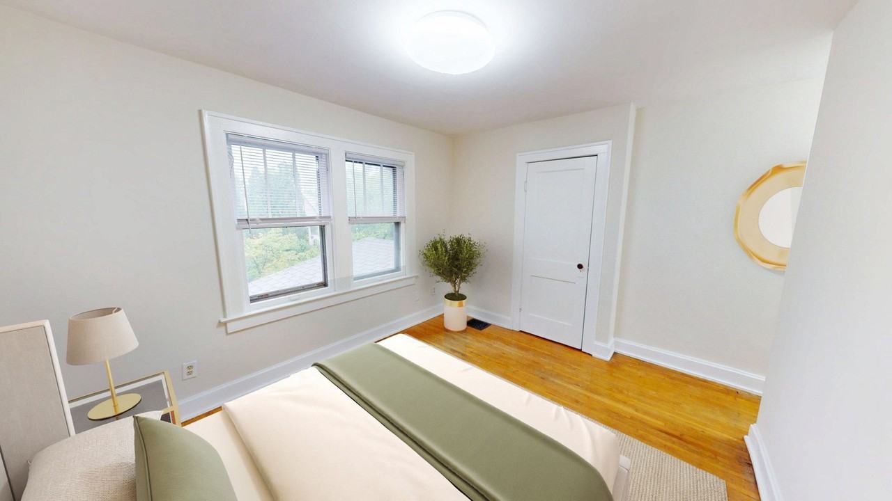 210 Olentangy St - Photo 5 of 9