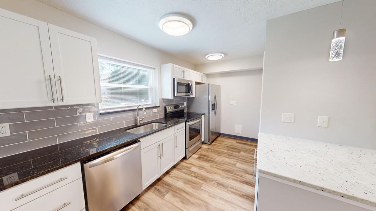 3181 Dorris Ave - 3181 Dorris Ave-Apt #2 - Photo 5 of 41