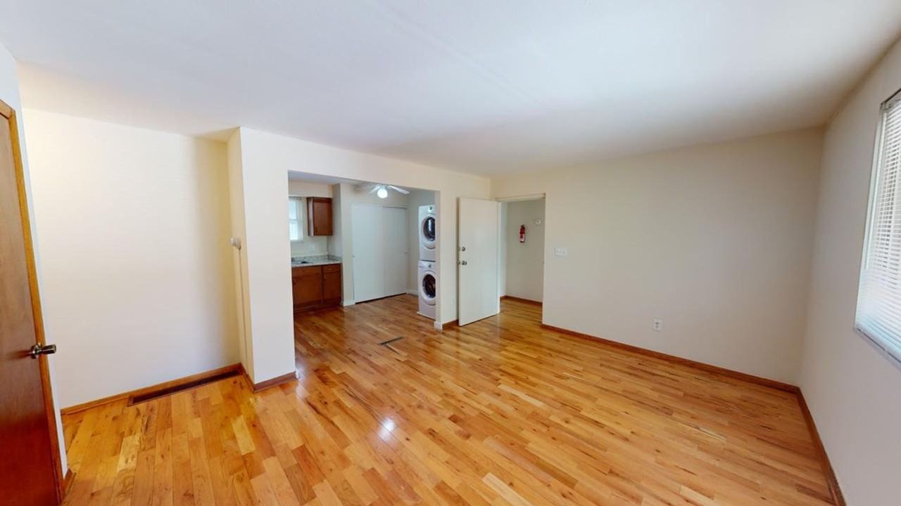 90A W North Broadway St - Photo 7 of 14