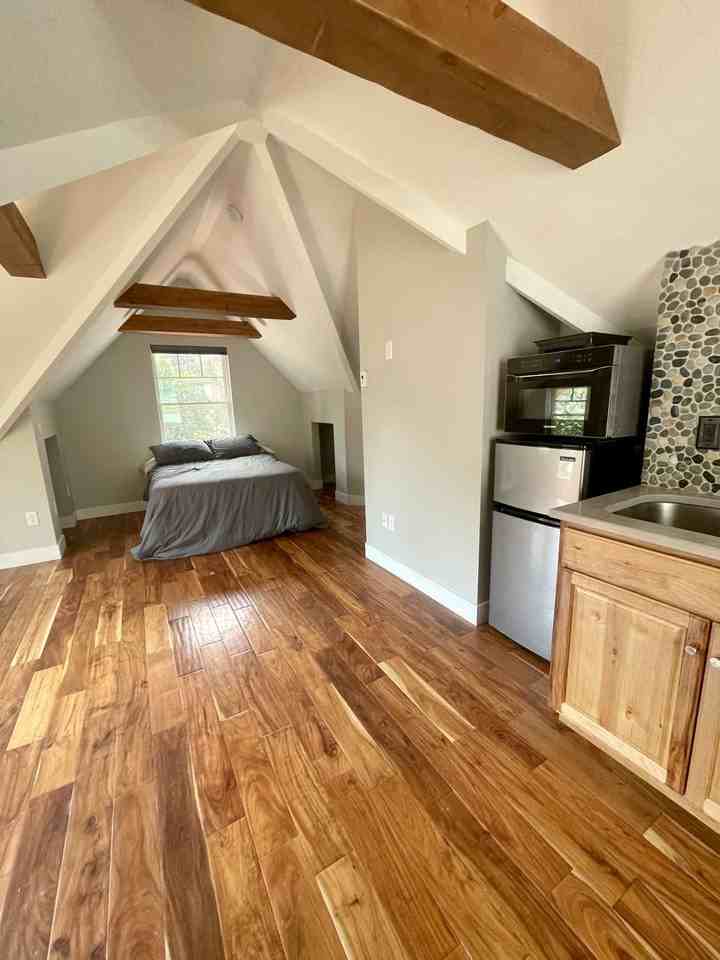 212 Illinois Ave - Photo 4 of 14