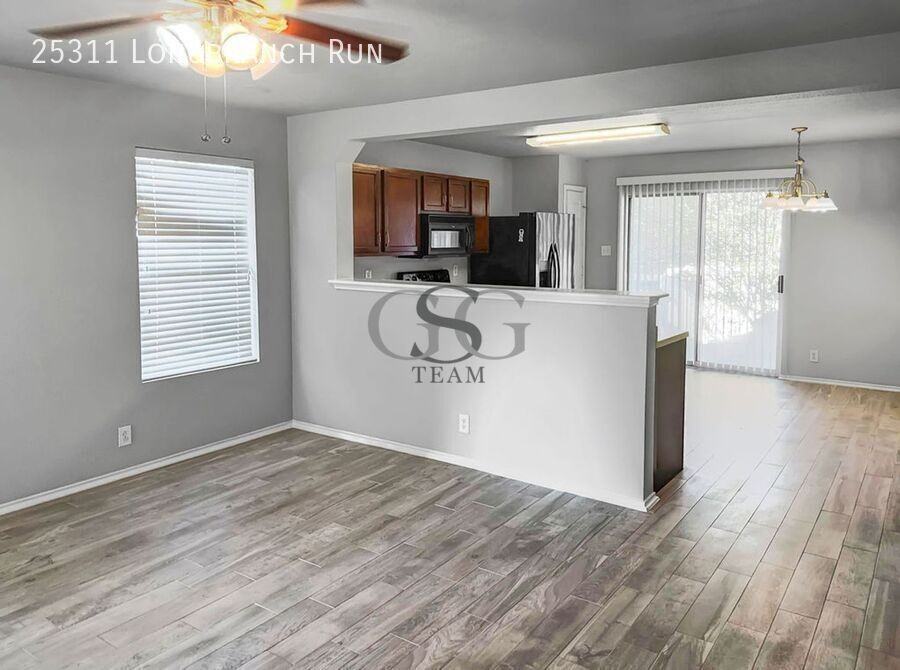 25311 Longbranch Run - Photo 4 of 13