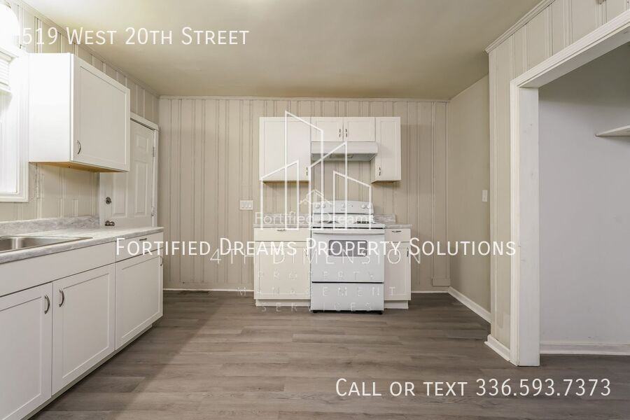 519 W 20th St - Photo 6 of 16