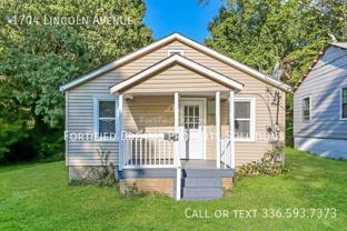 1704 Lincoln Ave - Photo 1 of 1
